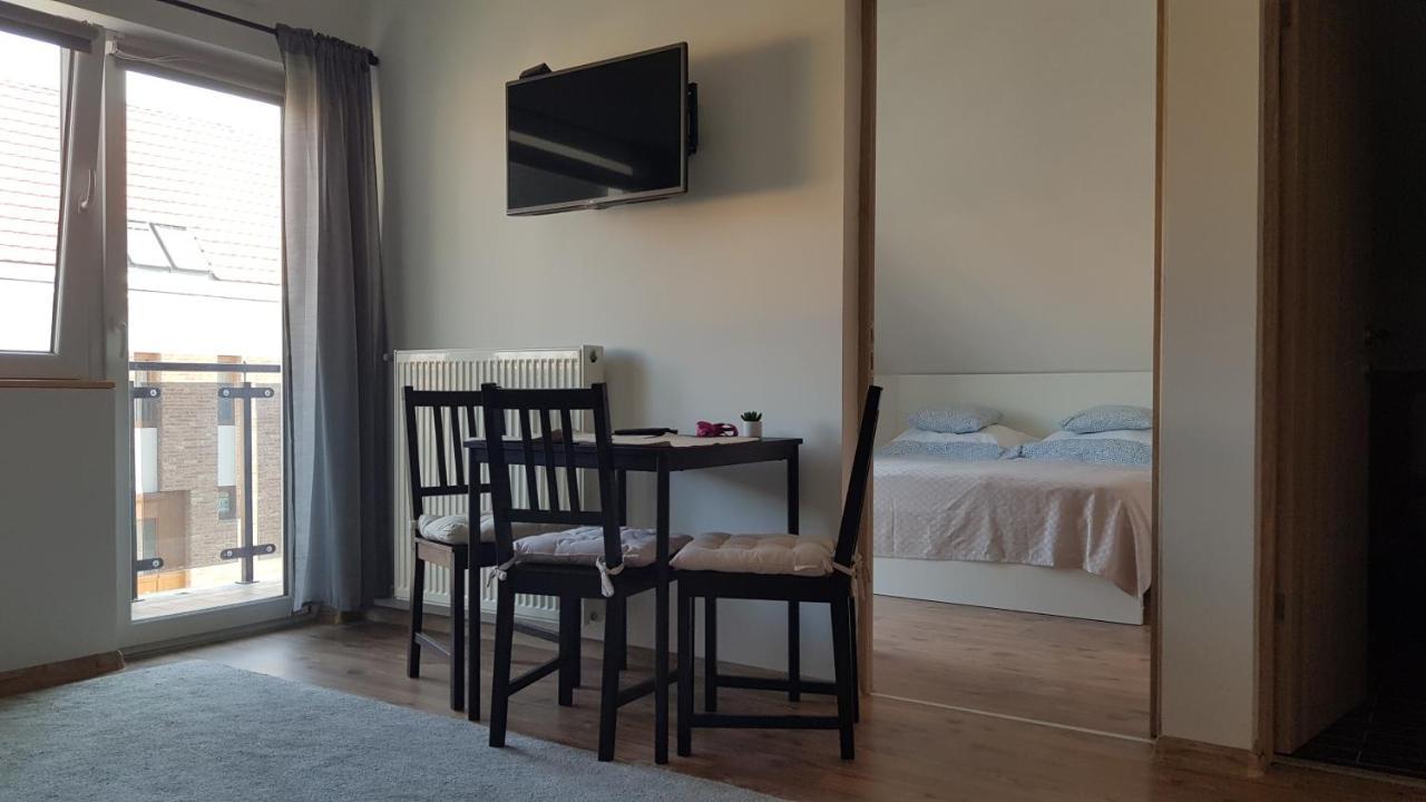 Vegvar Delux Apartman غيولا المظهر الخارجي الصورة